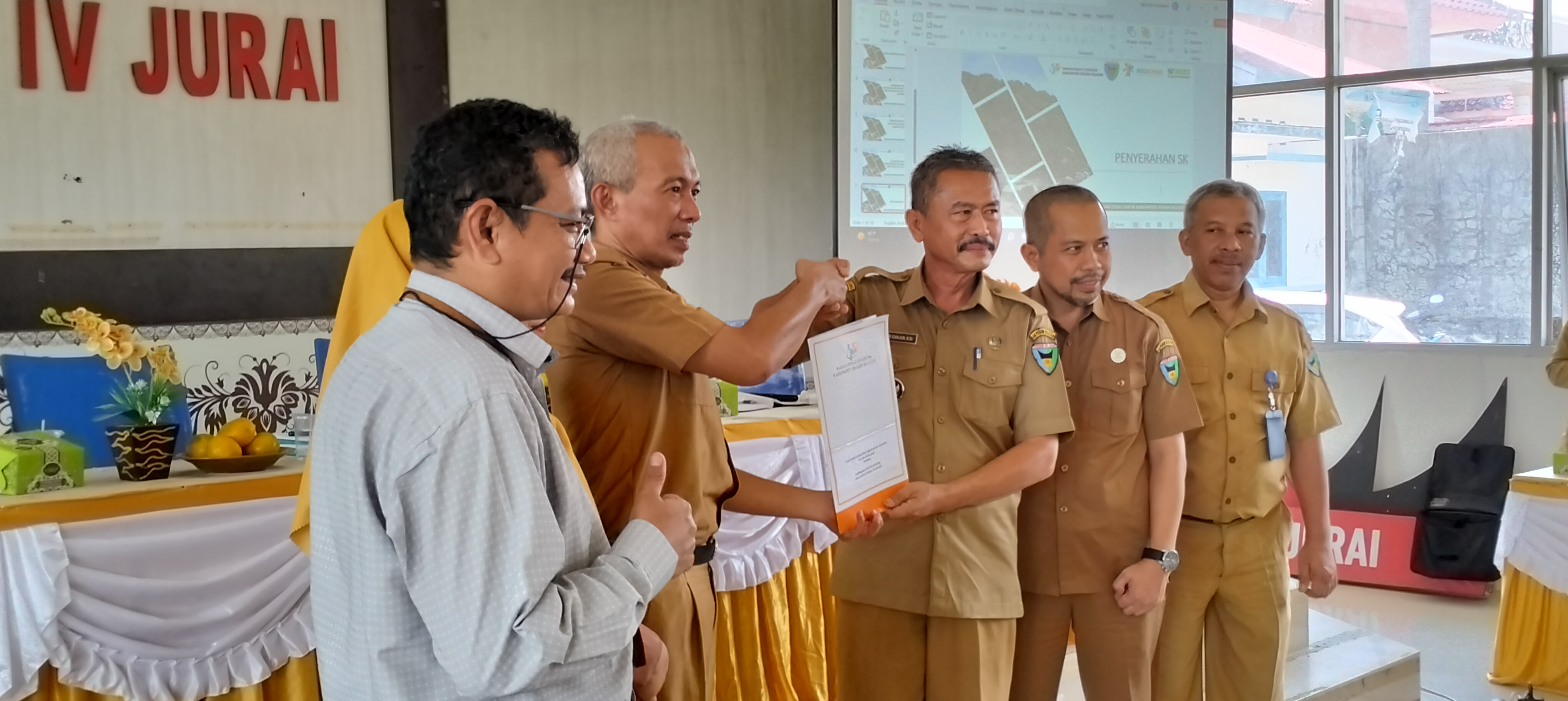 Nagari Bunga Pasang Salido, Desa Cantik