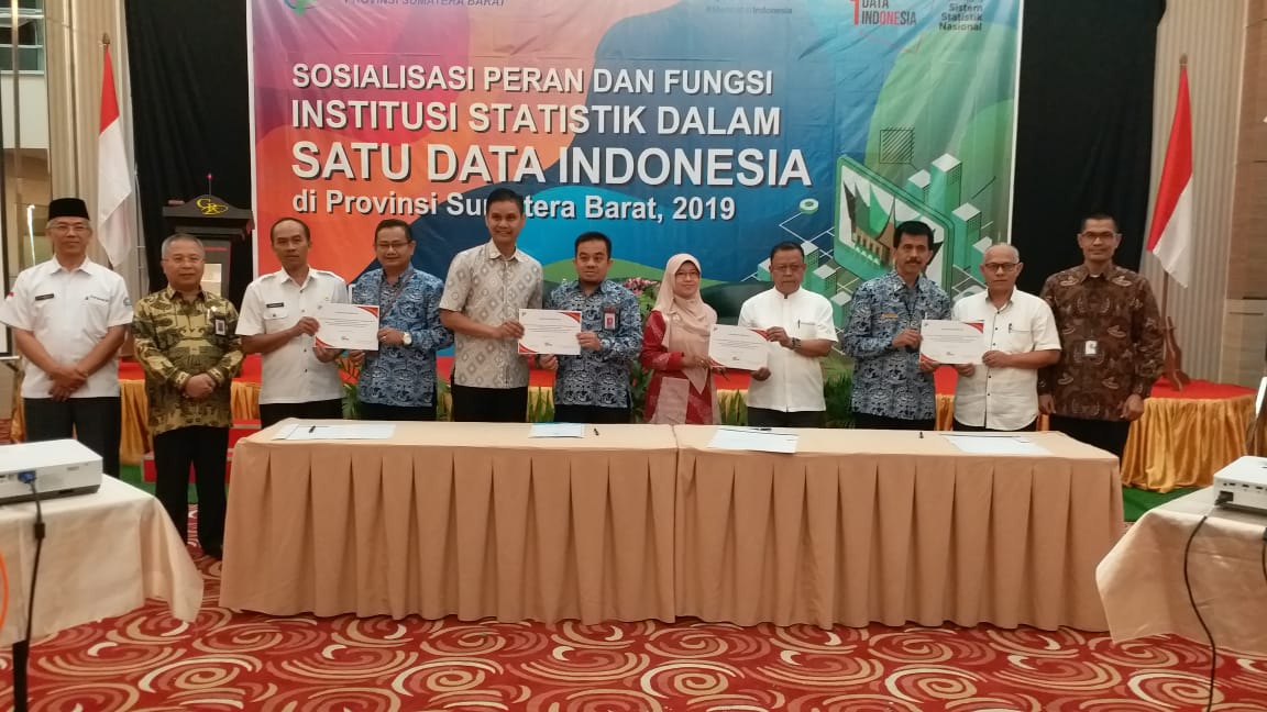BPS DAN DISKOMINFO SE PROV. SUMBAR WUJUDKAN KOMITMEN KERJASAMA KEDAULATAN DATA DI SUMBAR