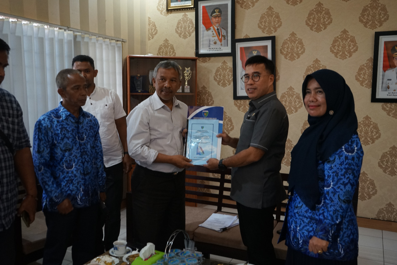 Anggota DPD RI Alirman Sori Lakukan Kunjungan Kerja ke  Diskominfo Kab Pesisir Selatan.